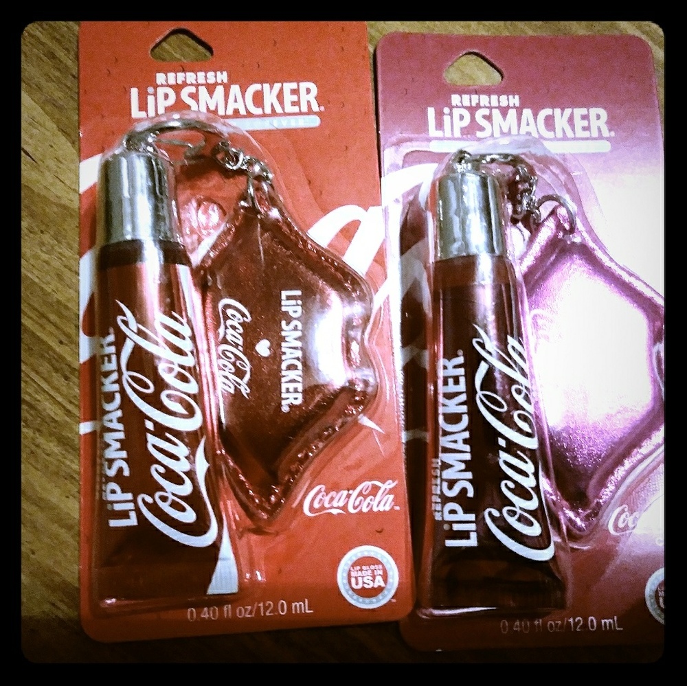 Lipsmaker keychain